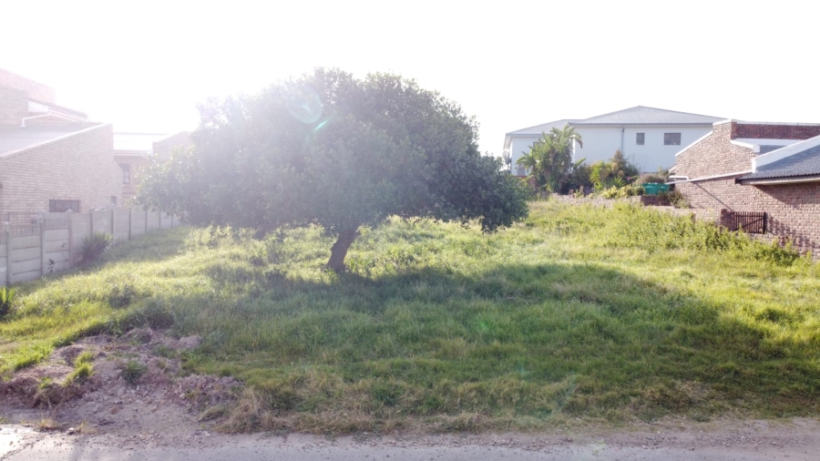 0 Bedroom Property for Sale in Wavecrest Eastern Cape